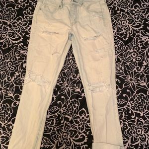 Tomgirl light acid wash AE jeans cropped